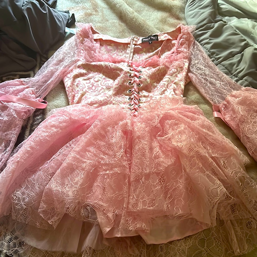 "they’ll eat cake" costume set💓 sugar thrillz